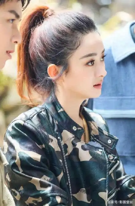 女明星微博健身照_健身girl微博_健身女网红微博