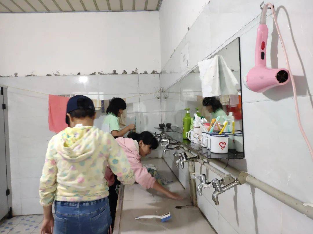 好处学会技能生活作文_学会生活技能好处_好处学会技能生活的句子