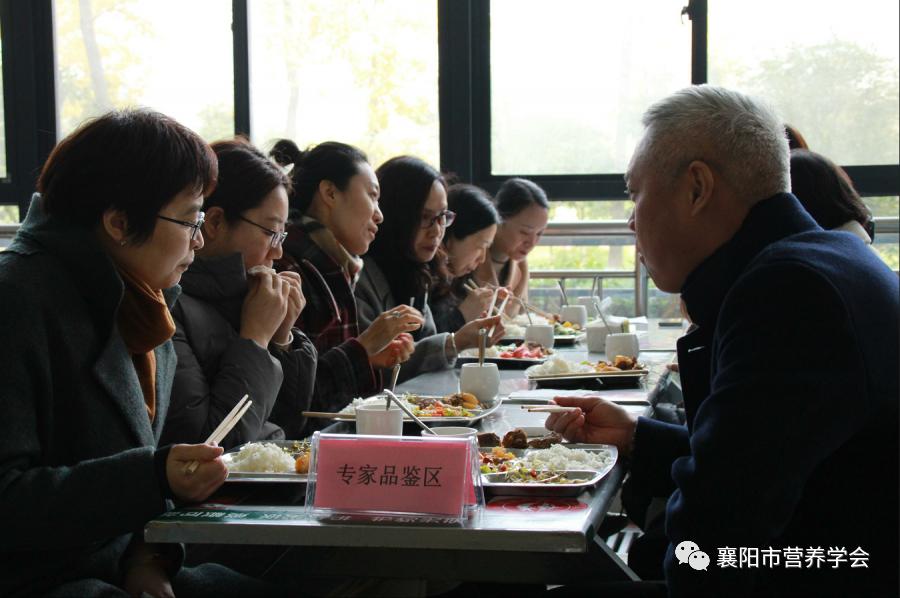营养餐食谱大全_养胃食谱三餐营养食谱_营养餐食譜
