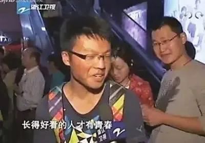 中学生体操动作_体操健身舞中学生_中学生体操舞蹈视频