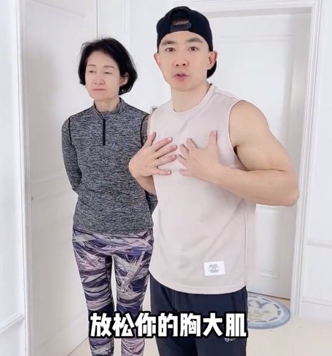 直播健身明星私教_明星健身私人教练_健身房的明星私教