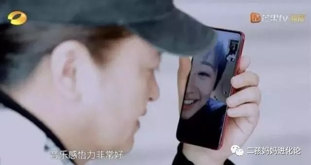李燕世界游泳冠军_游泳冠军李嫣个人资料介绍_游泳冠军李毅
