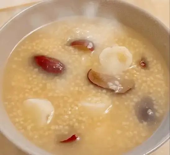 孩子都喜欢喝营养餐_营养餐对孩子的重要性_孩子爱吃且营养的饭
